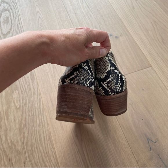 Madewell leather booties | Size 7.5 US - Picture 5 of 8